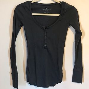 American Eagle long sleeve tee